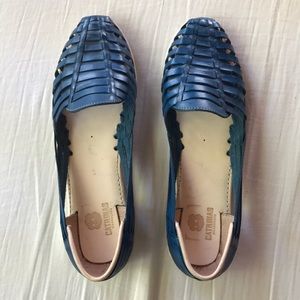 Catrinas Blue leather huaraches size 11